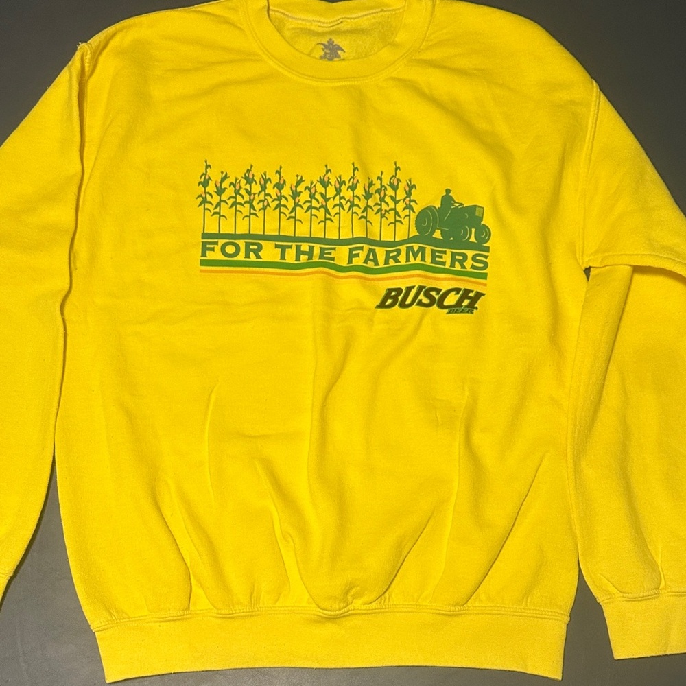 Busch Yellow Crewneck Sweater for Men-NWOT